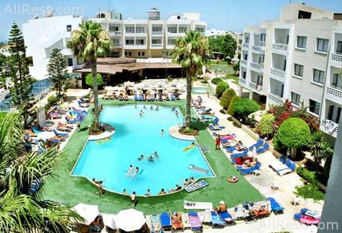 Mayfair Hotel & Apartments